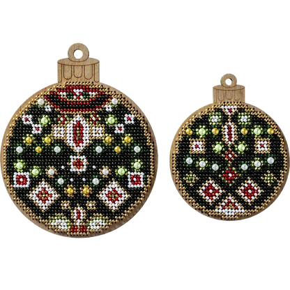 Заготовка для вишивки бісером на дерев’яній основі «Ялинкова прикраса – Різдвяні візерунки» (2 шт)