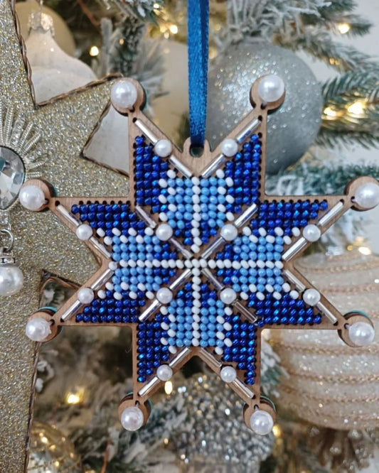 Заготовка для вишивки бісером на дерев’яній основі «Ялинкова прикраса – Різдвяна зірка»