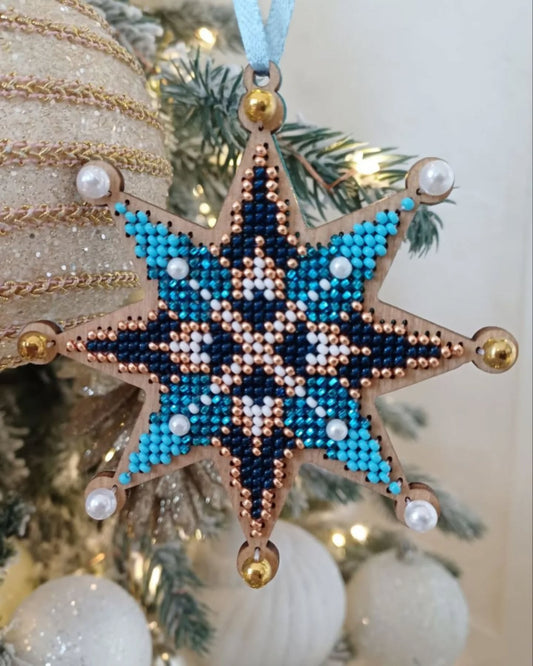 Заготовка для вишивки бісером на дерев’яній основі «Ялинкова прикраса – Різдвяна зірка»